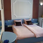 под наем иви - Πανσιόν 2*
