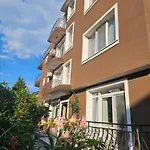 под наем иви - 2* Ράβντα